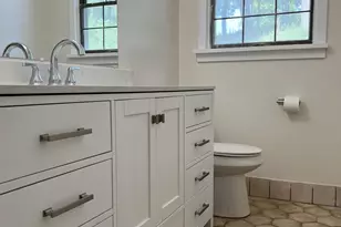 121 E Hook Cross Rd, Hopewell Junction, NY 12533 - Photo 8