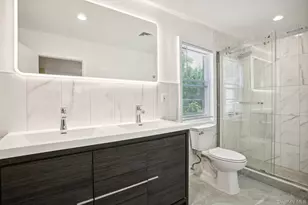 82-43 213th St, Hollis, NY 11427 - Photo 14