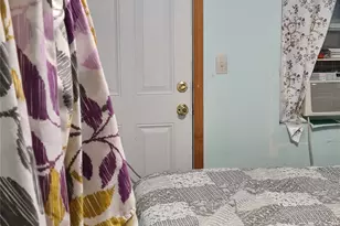 32-18 88th St, East Elmhurst, NY 11369 - Photo 16