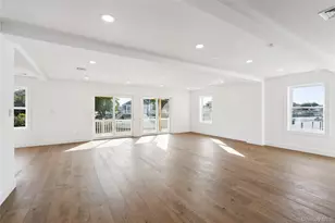 771 S 9th St, Lindenhurst, NY 11757 - Photo 8