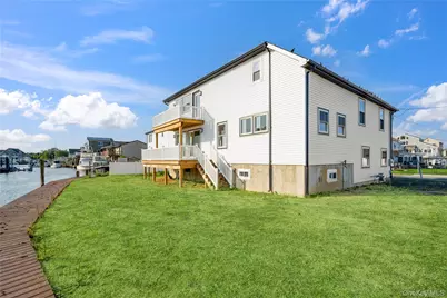 771 S 9th Street, Lindenhurst, NY 11757 - Photo 30