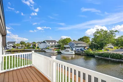 771 S 9th Street, Lindenhurst, NY 11757 - Photo 26