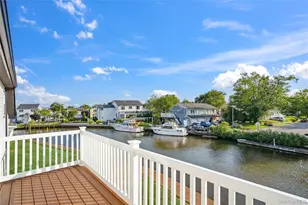 771 S 9th St, Lindenhurst, NY 11757 - Photo 26