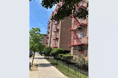 33-05 90 Street #4K, Jackson Heights, NY 11372 - Photo 2