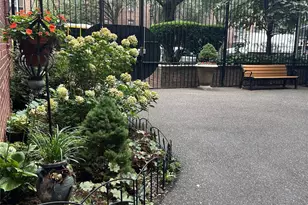 33-05 90th St, Jackson Heights, NY 11372 - Photo 18