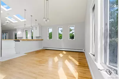 324 Durkee Lane, Patchogue, NY 11772 - Photo 10