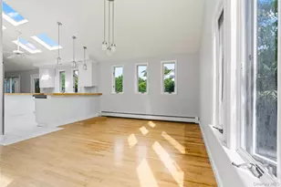 324 Durkee Ln, Patchogue, NY 11772 - Photo 10