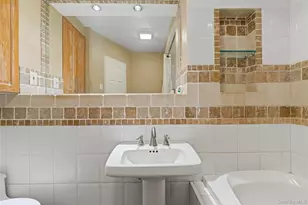 324 Durkee Ln, Patchogue, NY 11772 - Photo 32