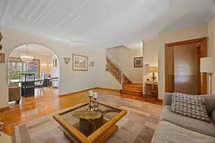 51-29 69th Pl, Woodside, NY 11377 - Photo 6