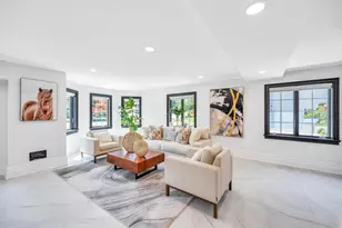 54 Pine Hill Ln, Dix Hills, NY 11746 - Photo 14