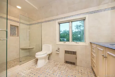 3 Buckingham Place, Great Neck, NY 11021 - Photo 24