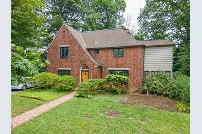 3 Buckingham Place, Great Neck, NY 11021 - Photo 1