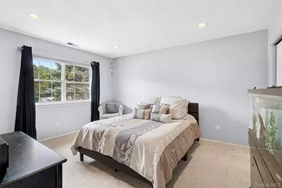 5 Windcrest Drive, Manorville, NY 11949 - Photo 20