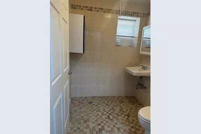 3717 E Tremont Avenue, Bronx, NY 10465 - Photo 4