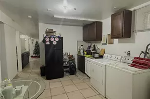 199 Wellesley St, Hempstead, NY 11550 - Photo 16