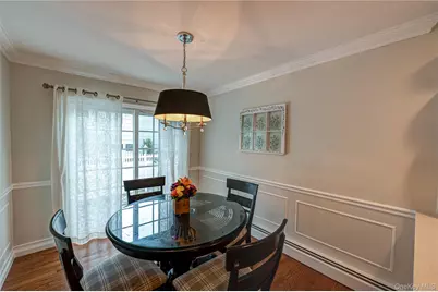 48 Archie Place, West Islip, NY 11795 - Photo 18