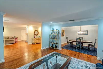 48 Archie Place, West Islip, NY 11795 - Photo 10