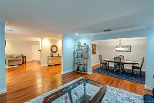 48 Archie Pl, West Islip, NY 11795 - Photo 10