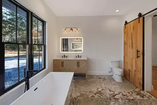 475 West Ln, Aquebogue, NY 11931 - Photo 26