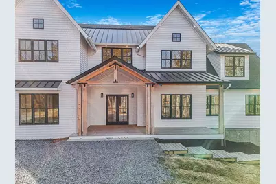 475 West Lane, Aquebogue, NY 11931 - Photo 2