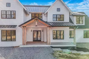 475 West Ln, Aquebogue, NY 11931 - Photo 2