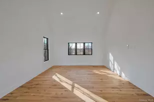 475 West Ln, Aquebogue, NY 11931 - Photo 28