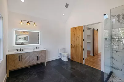 475 West Lane, Aquebogue, NY 11931 - Photo 32