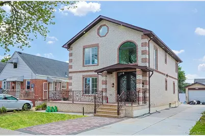 83-46 248th Street, Bellerose, NY 11426 - Photo 2