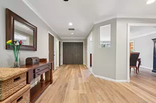 7 Elizabeth Ct, Spring Valley, NY 10977 - Photo 4