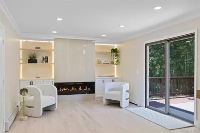 13 Bittersweet Avenue S, Hampton Bays, NY 11946 - Photo 12