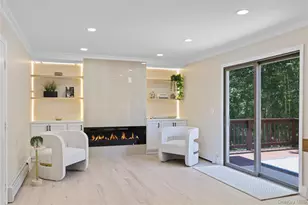 13 Bittersweet Ave S, Hampton Bays, NY 11946 - Photo 12