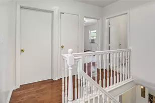 117 Glenwood Rd, Glenwood Landing, NY 11547 - Photo 12