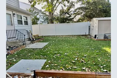 107 Fairview Avenue, Oceanside, NY 11572 - Photo 14