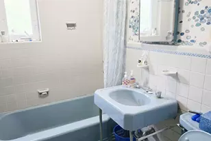 28-17 215th Pl, Bayside, NY 11360 - Photo 8