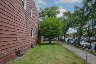 3000 Radcliff Ave, Bronx, NY 10469 - Photo 2