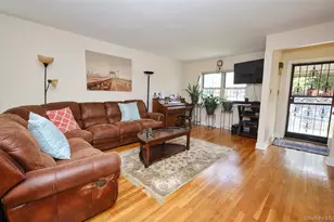 3000 Radcliff Ave, Bronx, NY 10469 - Photo 8