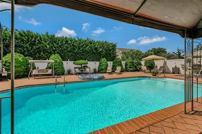 532 Alwick Avenue, West Islip, NY 11795 - Photo 20