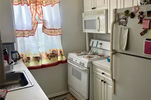 709 Warburton Ave, Yonkers, NY 10701 - Photo 12