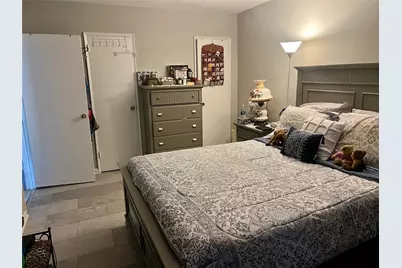 709 Warburton Avenue #7H, Yonkers, NY 10701 - Photo 4