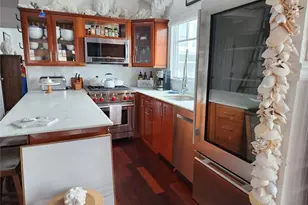 34 Trenton Ave, Long Beach, NY 11561 - Photo 8