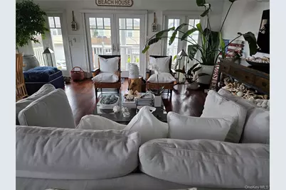 34 Trenton Avenue #Upper, Long Beach, NY 11561 - Photo 4