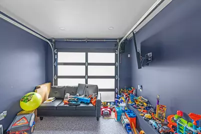 190 Commonwealth Street, Franklin Square, NY 11010 - Photo 10