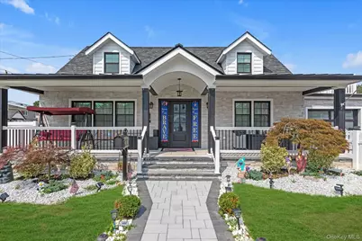 190 Commonwealth Street, Franklin Square, NY 11010 - Photo 1