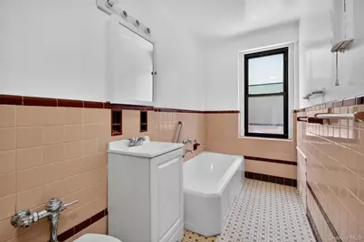 96-11 65th Road #313, Rego Park, NY 11374 - Photo 32