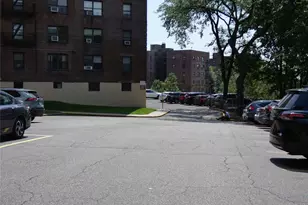 25-18 Union St, Flushing, NY 11354 - Photo 8