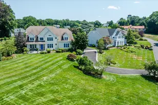 53 Pembroke Dr, Glen Cove, NY 11542 - Photo 38