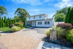 29 Selden Blvd, Centereach, NY 11720 - Photo 2