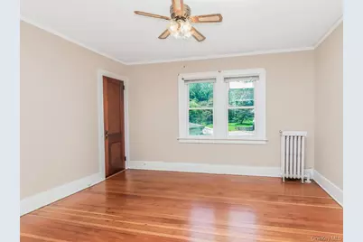300 Aka 490 Odell Avenue, Yonkers, NY 10703 - Photo 18