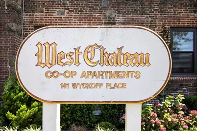 141 Wyckoff Place #2E, Woodmere, NY 11598 - Photo 4