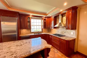 120 Oceana Dr W, Brooklyn, NY 11235 - Photo 6